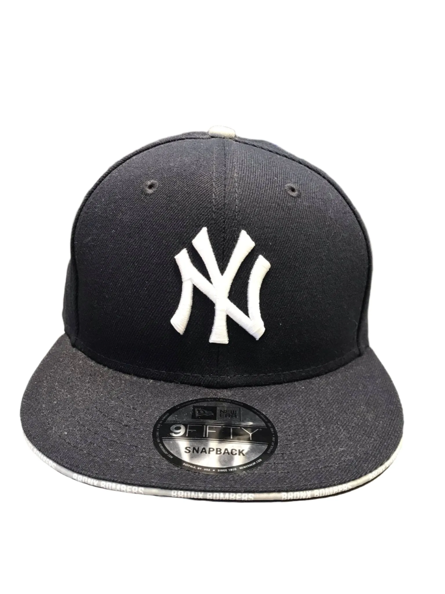 New Era 9FIFTY  New York Yankees Callout Trim Snapback