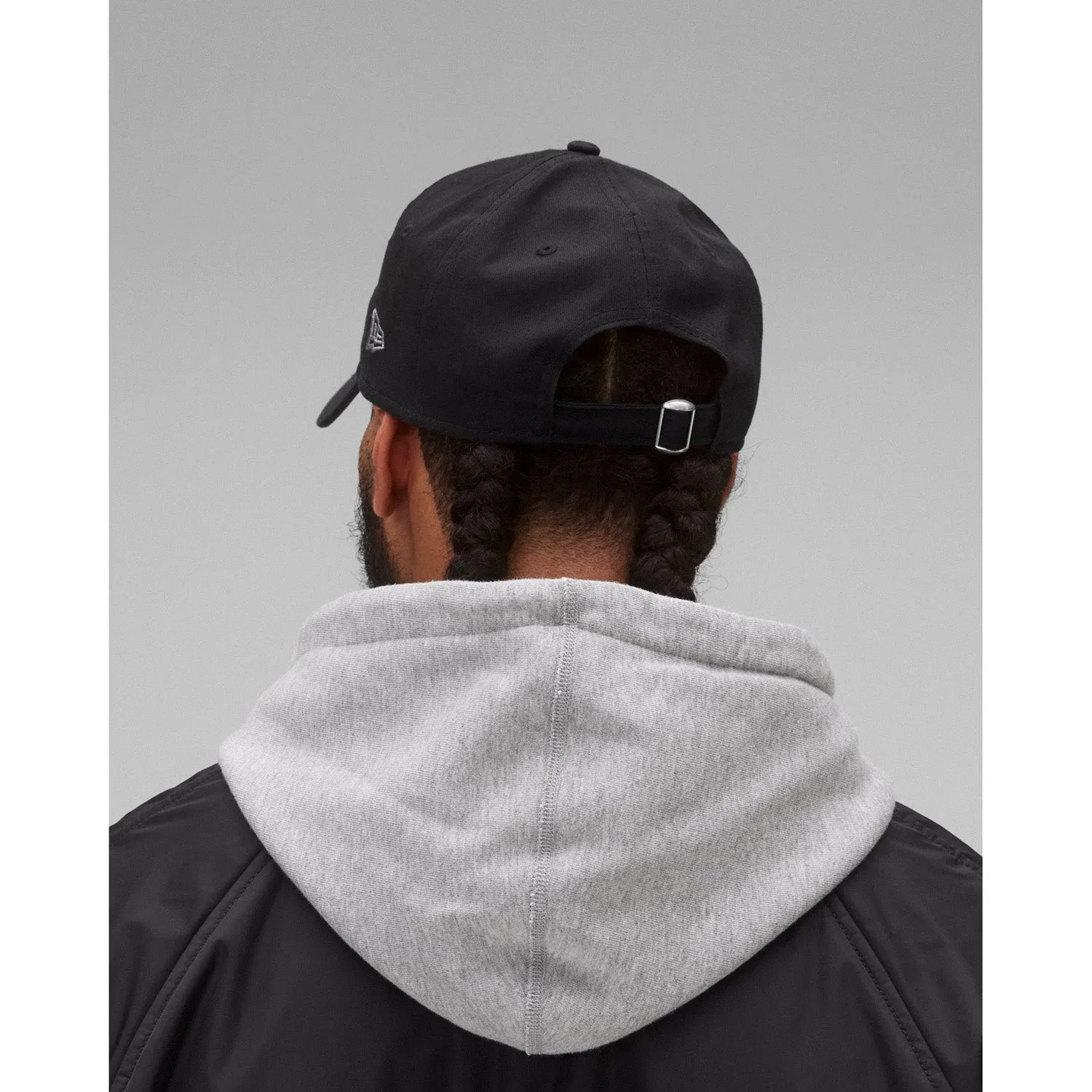 Reigning Champ Men Woven New Era 9Twenty Crest Logo Cap Black Charcoal